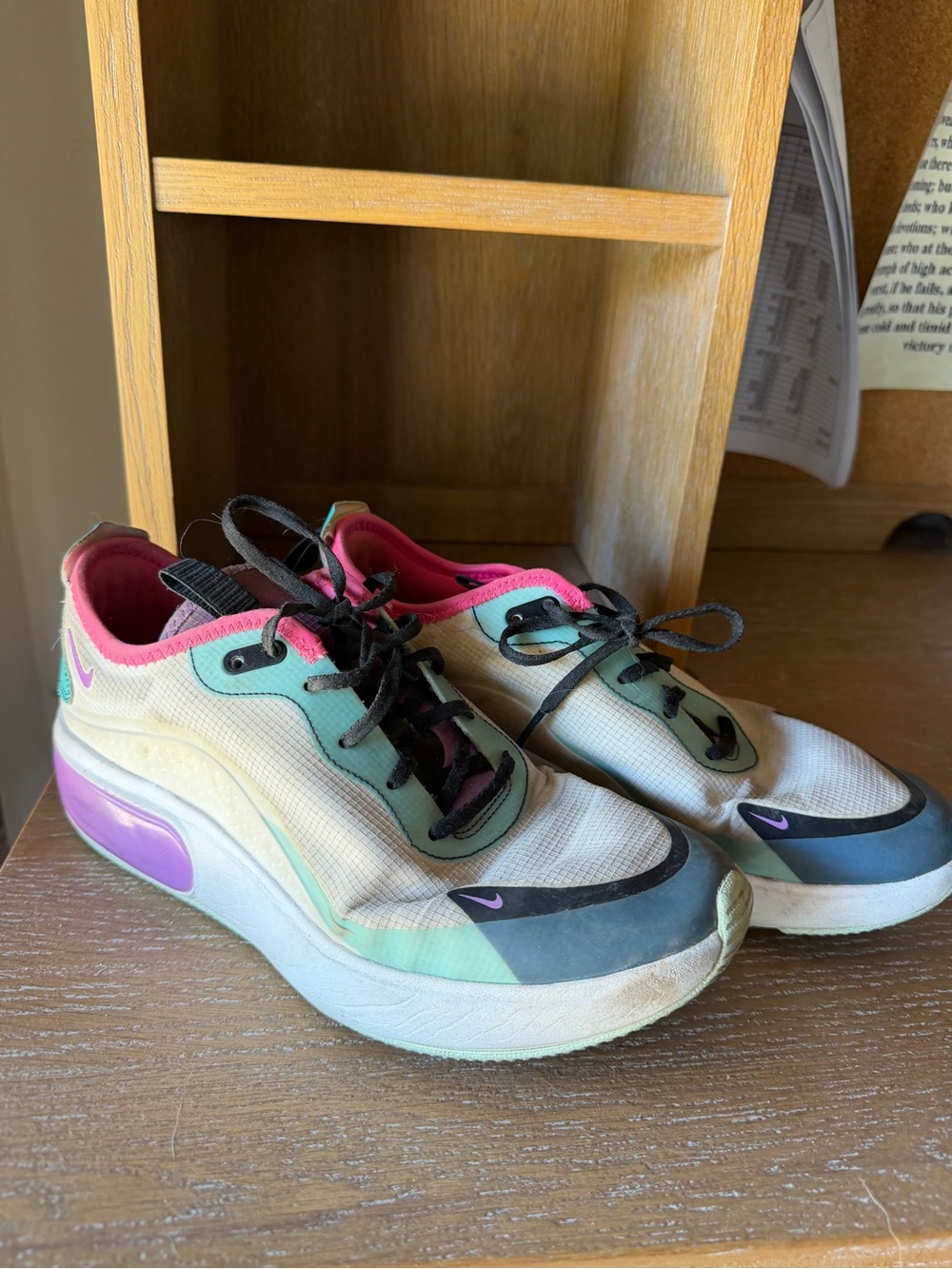 Nike Women's Mint Green & Purple Lightweight Running Sneakers